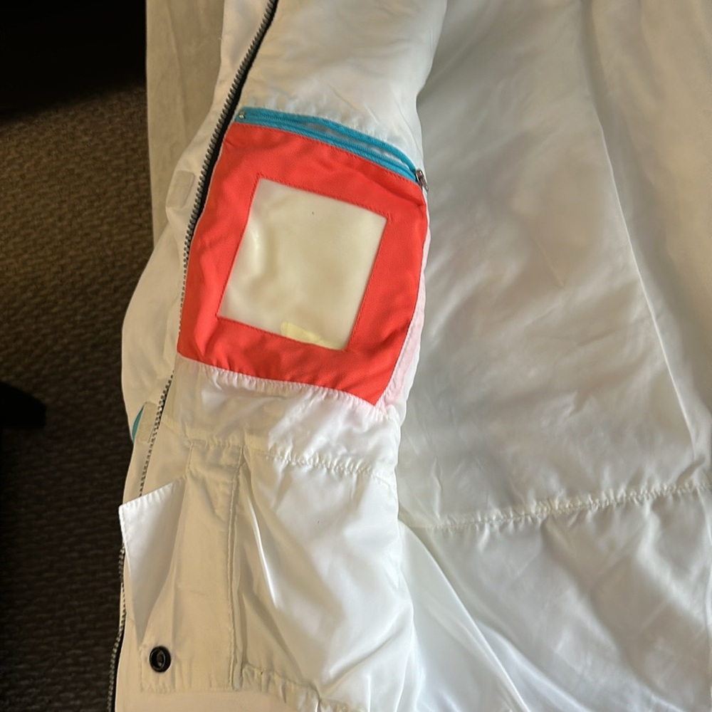 Obermeyer Snow Jacket - Picture 6 of 10